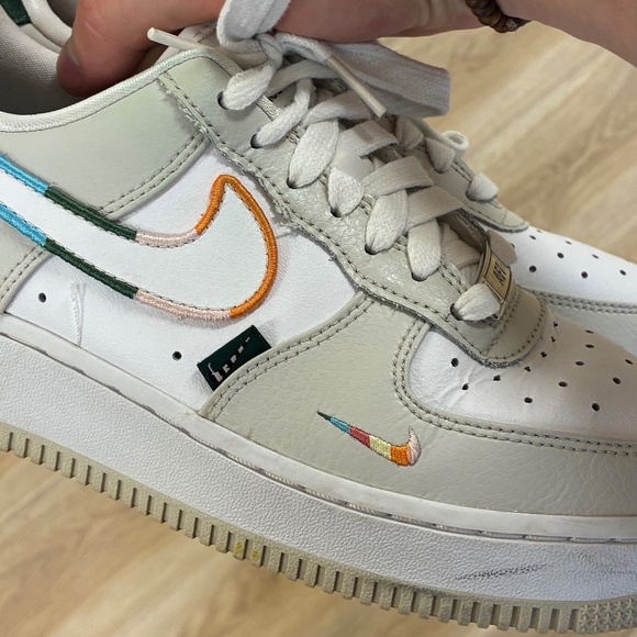 Nike Air Force 1 All Petals United Embroidered Sneakers Women's Size 7.5 Skater - Picture 2 of 8